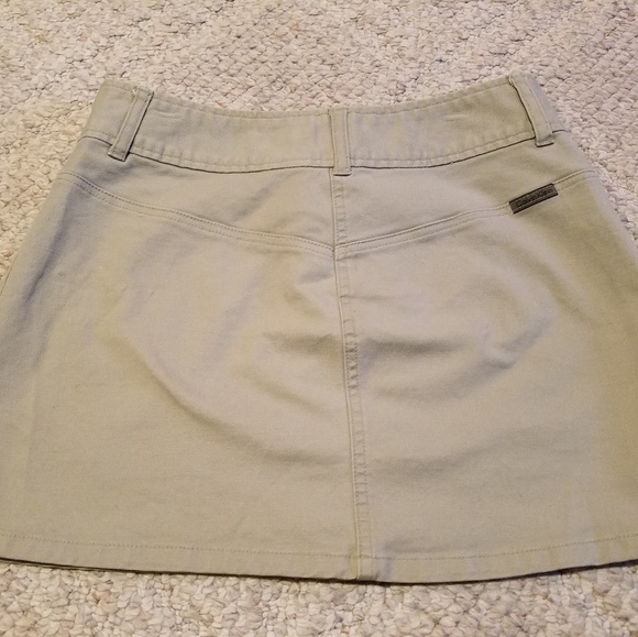 Calvin Klien mini skirt - Picture 2 of 7